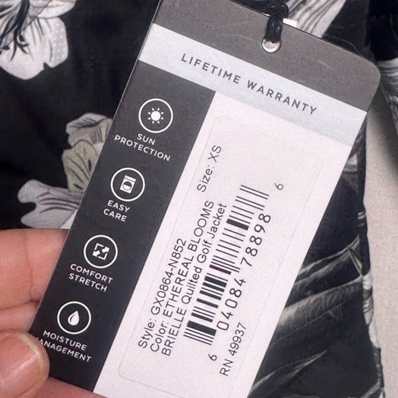 TAIL Ethereal Blooms Brielle Quilted Golf Jacket UPF50 Black Floral XS NWT - Picture 4 of 12